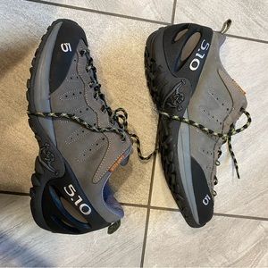 5.10 approach/hiking shoes. Men’s size 10. New in box.